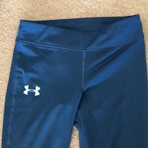 Under armor Girls Youth Medium Workout Tights